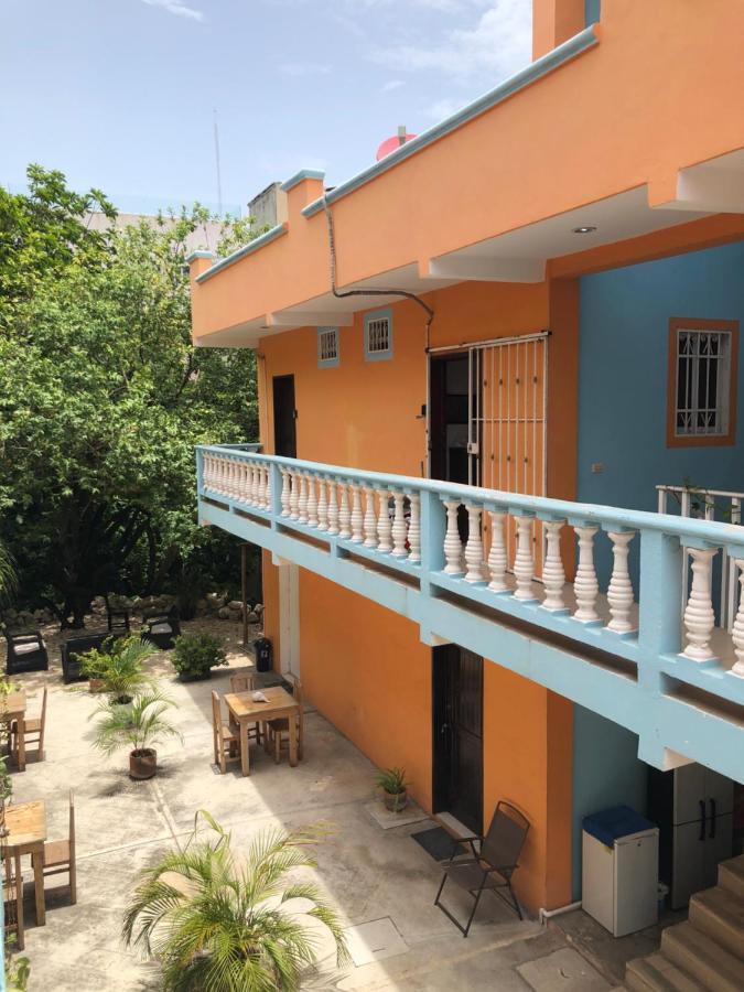 Casa Yoana Apartment Плая дел Кармен Екстериор снимка