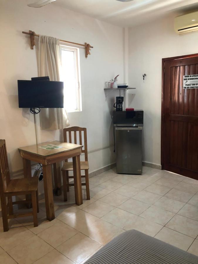 Casa Yoana Apartment Плая дел Кармен Екстериор снимка