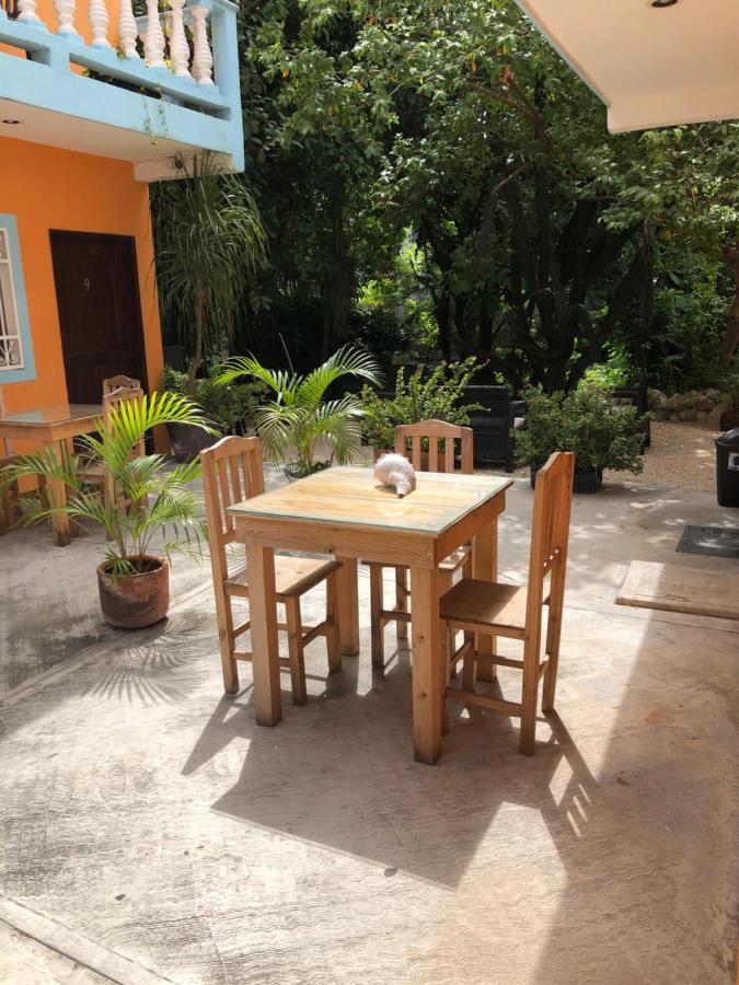 Casa Yoana Apartment Плая дел Кармен Екстериор снимка